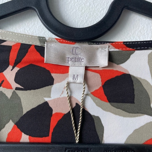 Abstract Floral Blouse - Picture 3 of 4